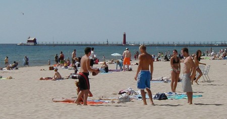 grandhavenbeach grandhavenbeach